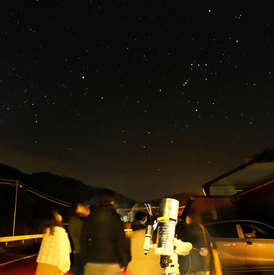 天体観測会（イメージ）